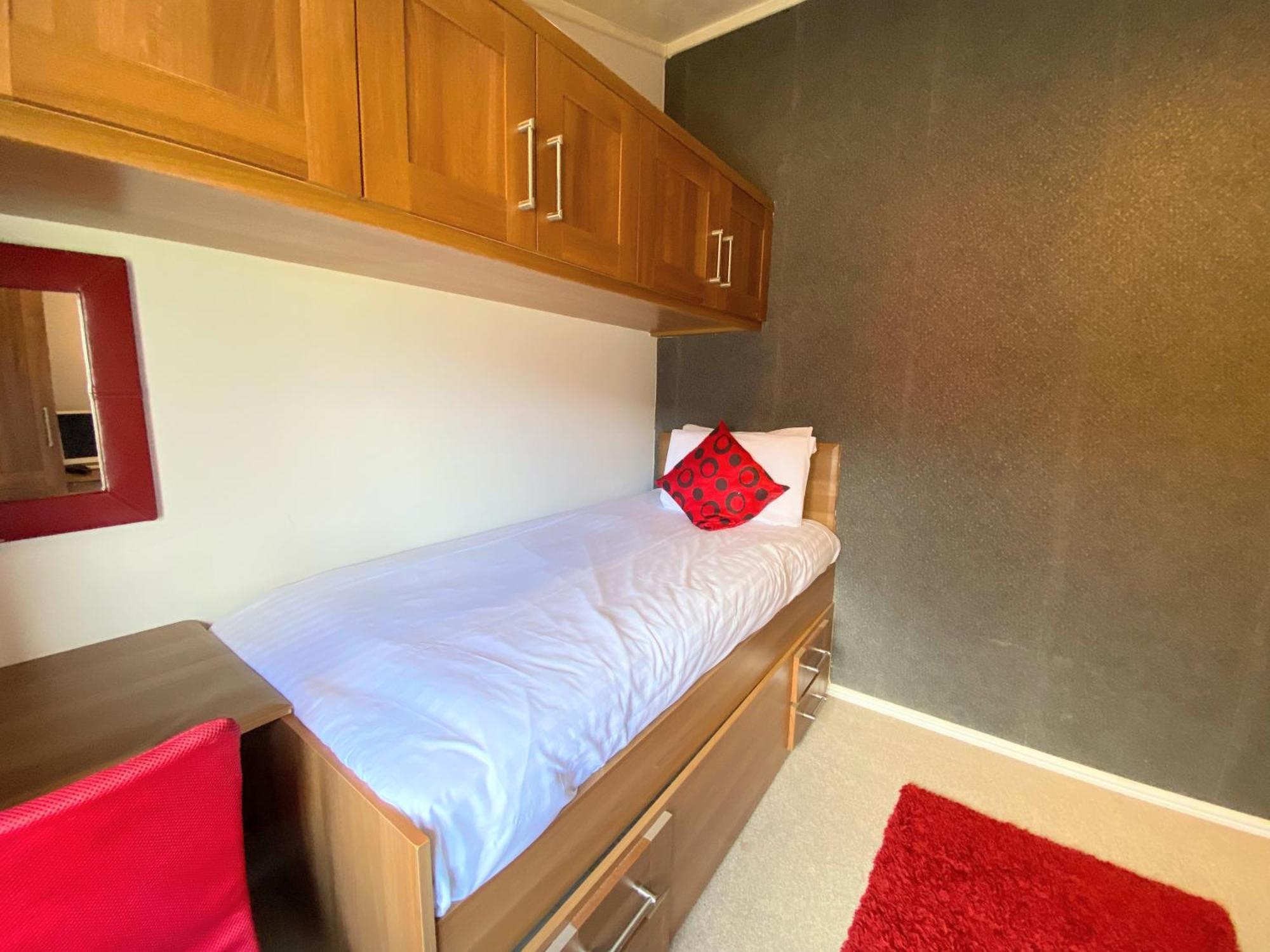 Villa Benarty 11 With Private Hot Tub - Fife - Loch Leven - Lomond Hills - Pet Friendly Kelty Esterno foto