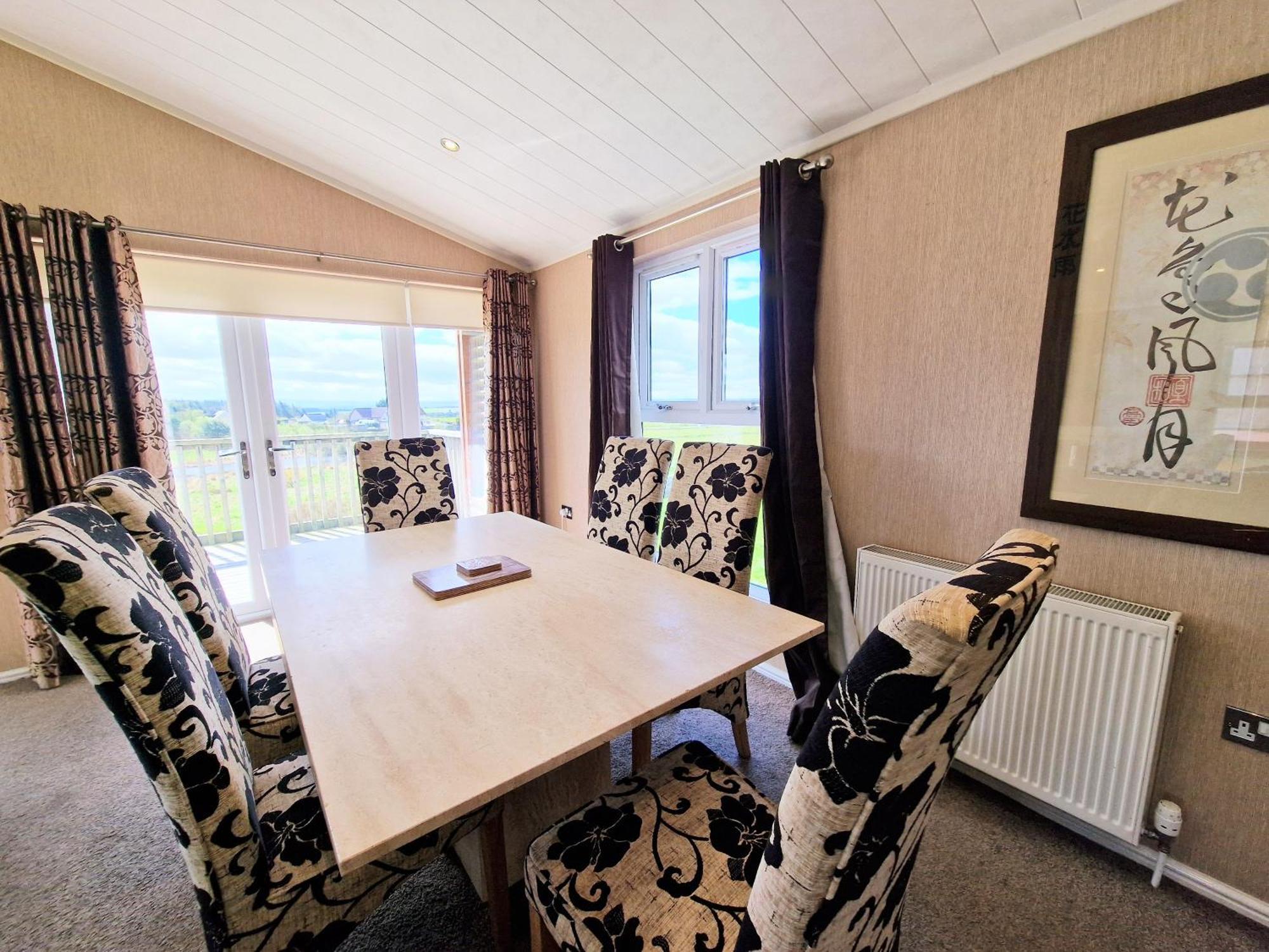Villa Benarty 11 With Private Hot Tub - Fife - Loch Leven - Lomond Hills - Pet Friendly Kelty Esterno foto